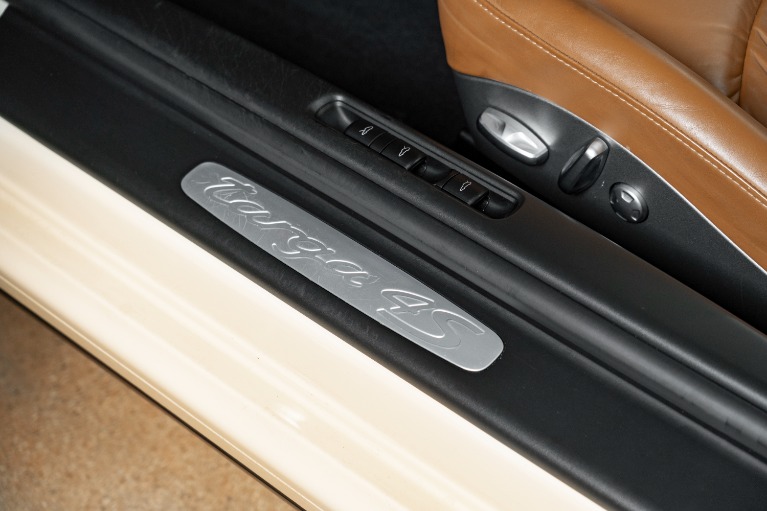 Used-2012-Porsche-911-Targa-4S