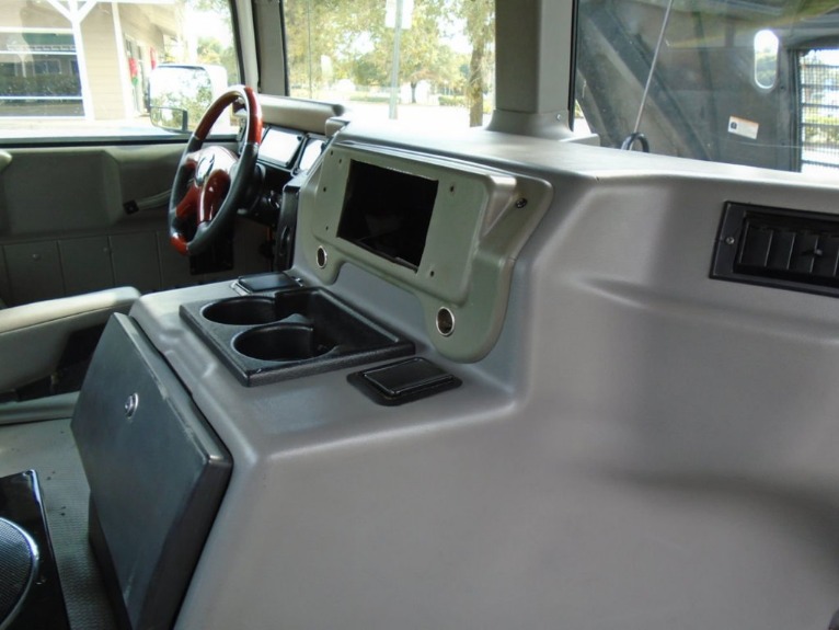 Used-2003-HUMMER-H1-Wagon