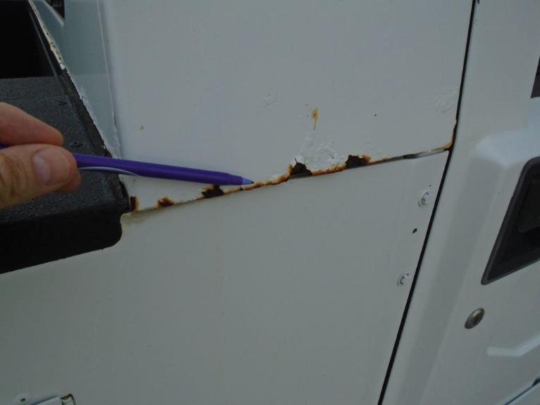 Used-2003-HUMMER-H1-Wagon