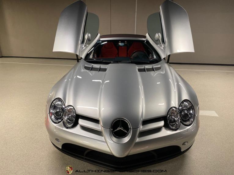 Used-2009-Mercedes-Benz-SLR-Convertible