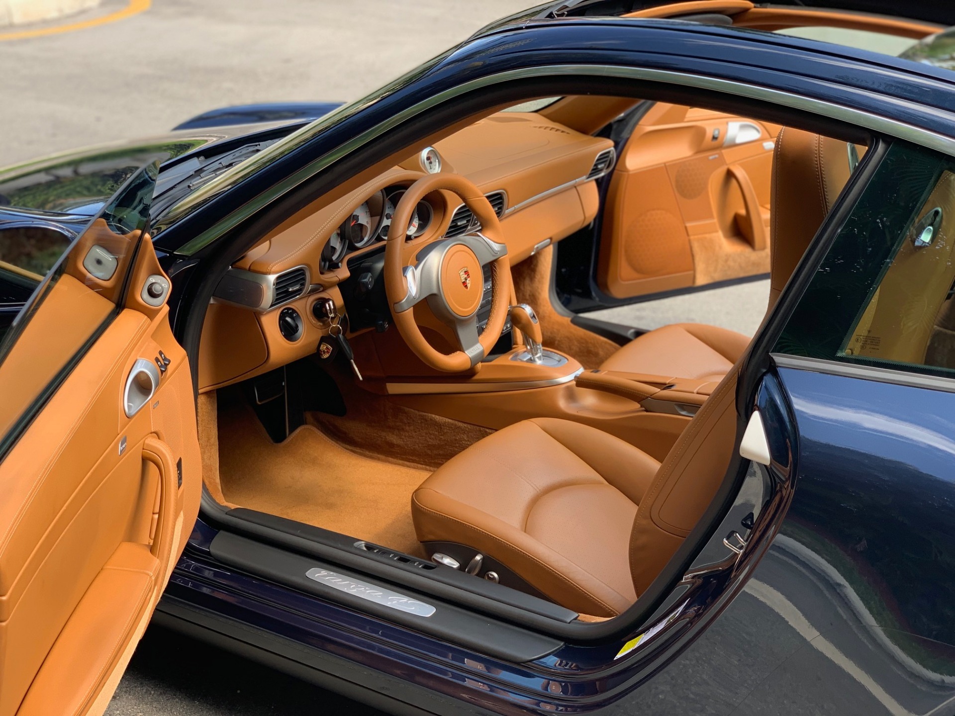 Used-2010-Porsche-911-9972-Targa-4S