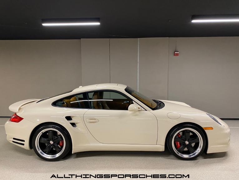 Used-2009-Porsche-911-Turbo