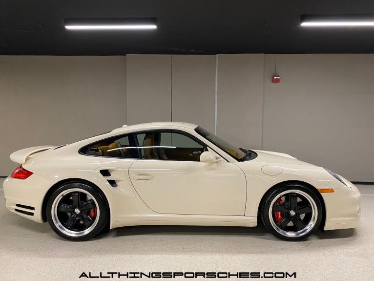 Used-2009-Porsche-911-Turbo