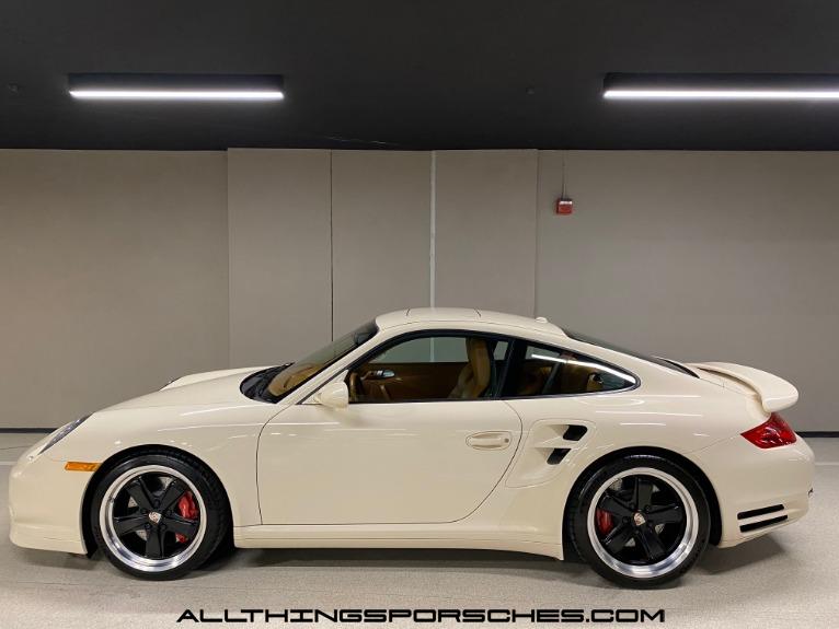 Used-2009-Porsche-911-Turbo