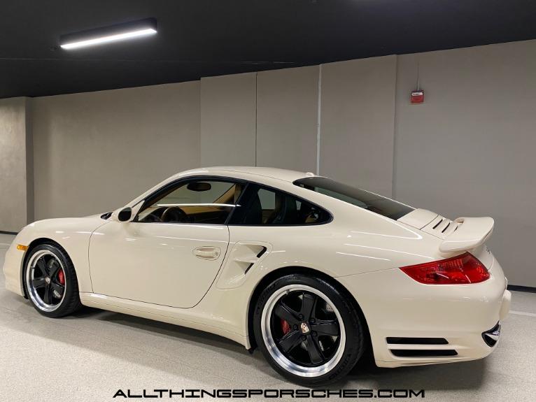 Used-2009-Porsche-911-Turbo