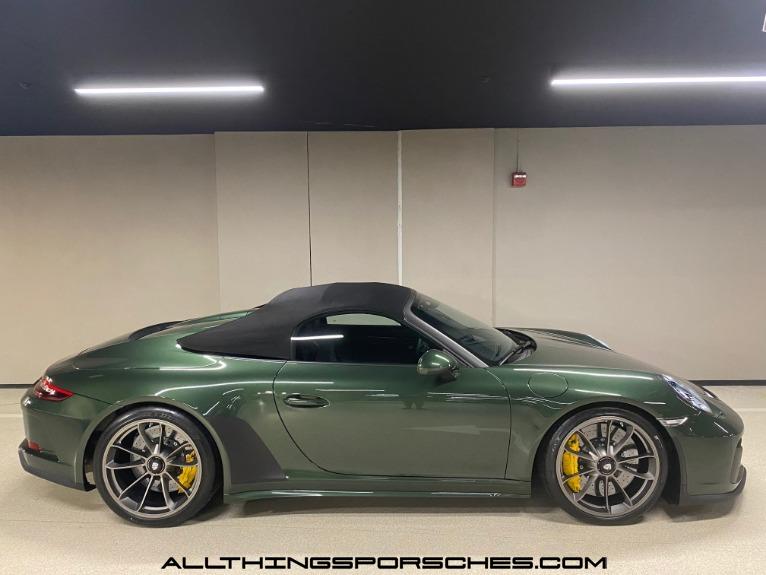 Used-2019-Porsche-911-Speedster