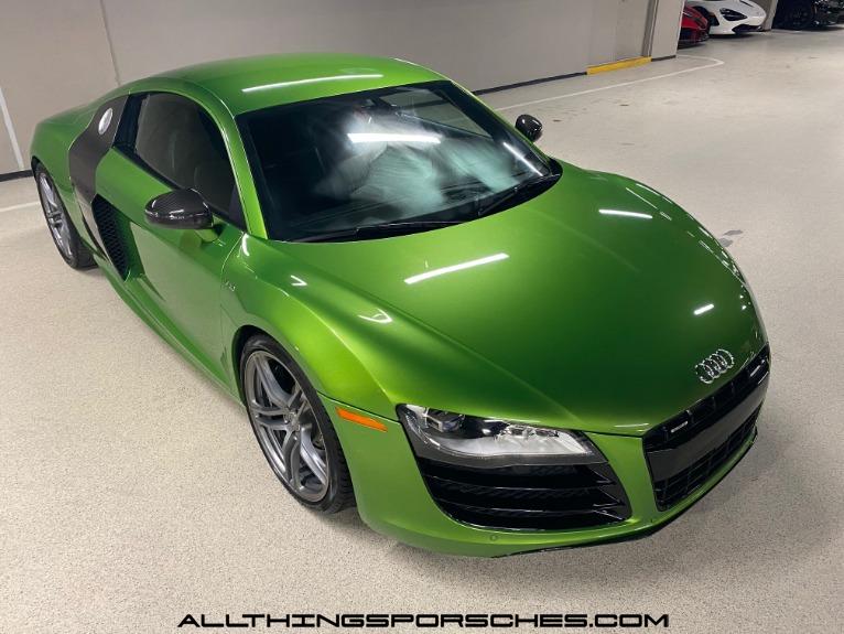 Used-2012-Audi-R8-V10-Coupe