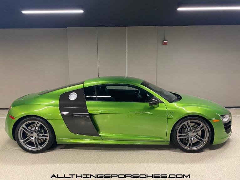 Used-2012-Audi-R8-V10-Coupe