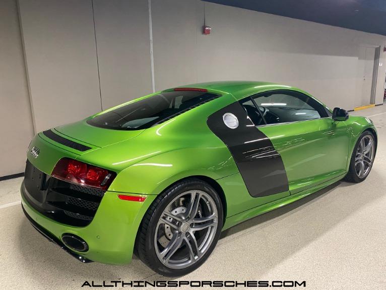 Used-2012-Audi-R8-V10-Coupe