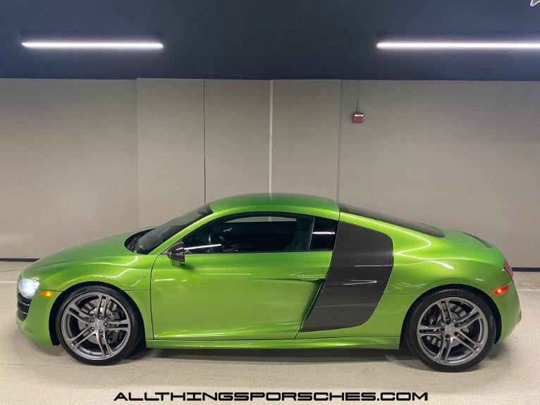 Used-2012-Audi-R8-V10-Coupe