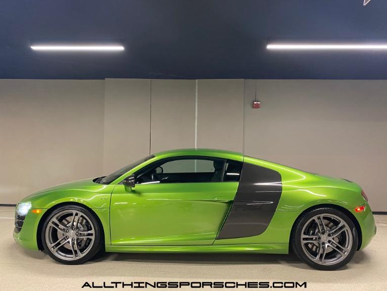 Used-2012-Audi-R8-V10-Coupe