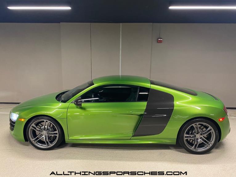 Used-2012-Audi-R8-V10-Coupe