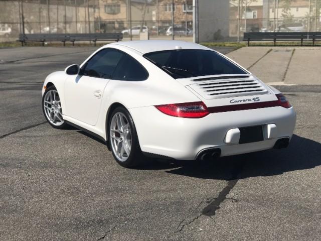 Used-2009-Porsche-911-Carrera-4S-Coupe