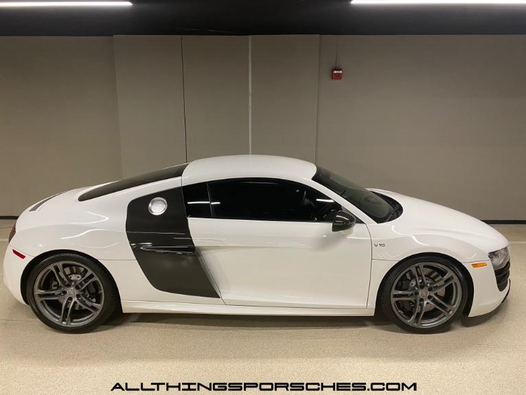 Used-2012-Audi-R8-V10