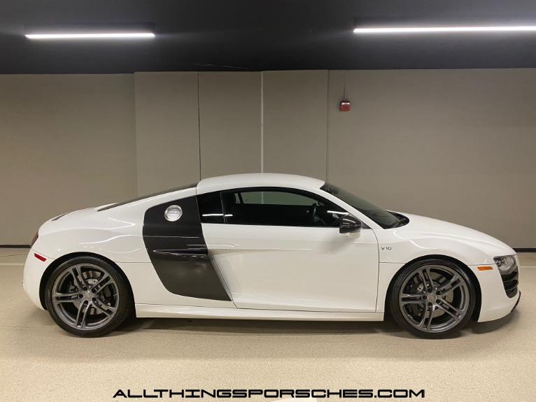 Used-2012-Audi-R8-V10