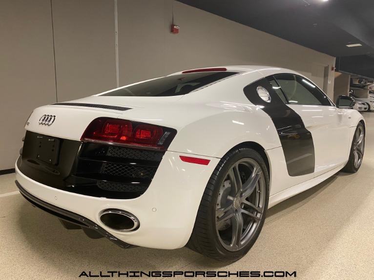 Used-2012-Audi-R8-V10