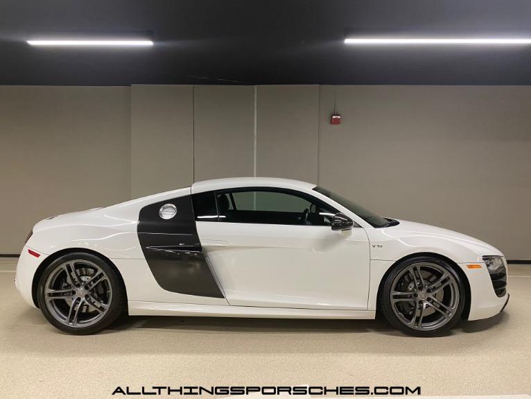 Used-2012-Audi-R8-V10