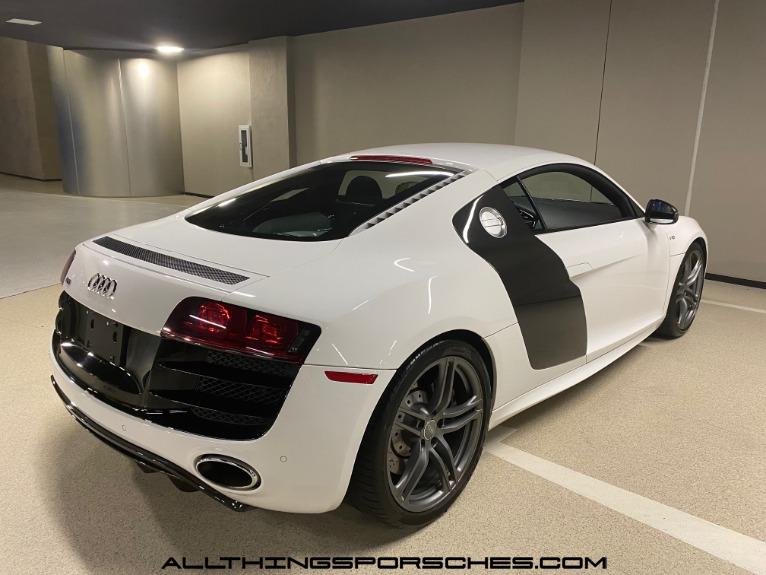 Used-2012-Audi-R8-V10