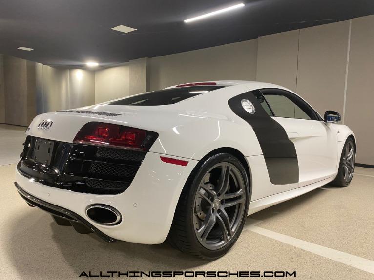 Used-2012-Audi-R8-V10