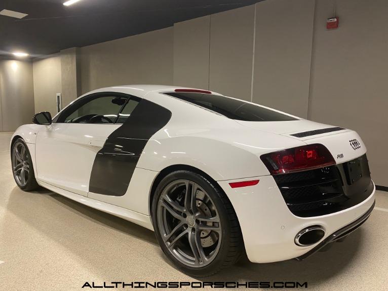 Used-2012-Audi-R8-V10