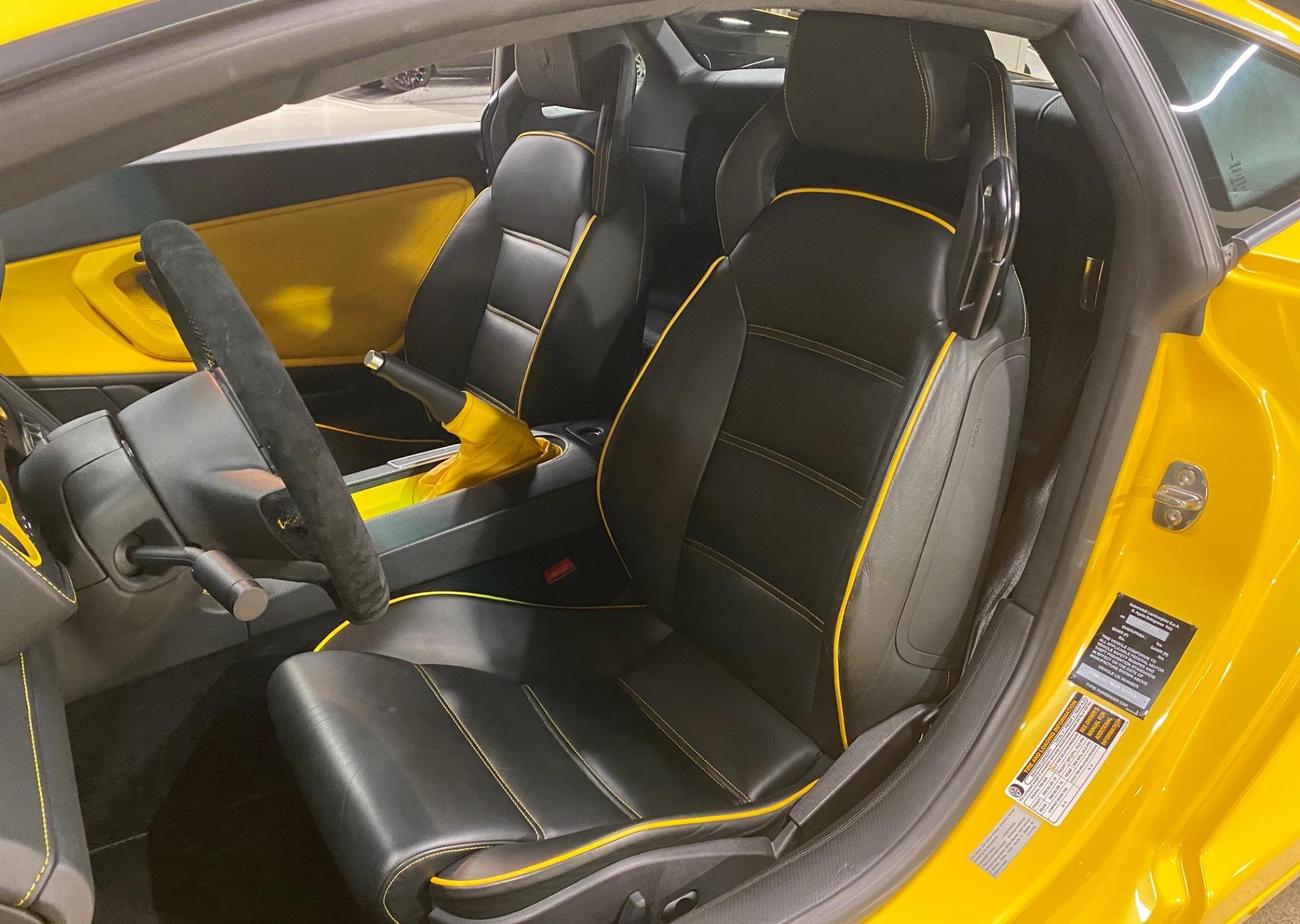 Used-2006-Lamborghini-Gallardo-SE