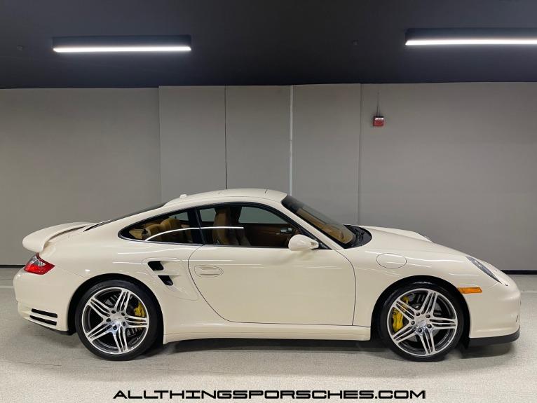 Used-2009-Porsche-911-Turbo