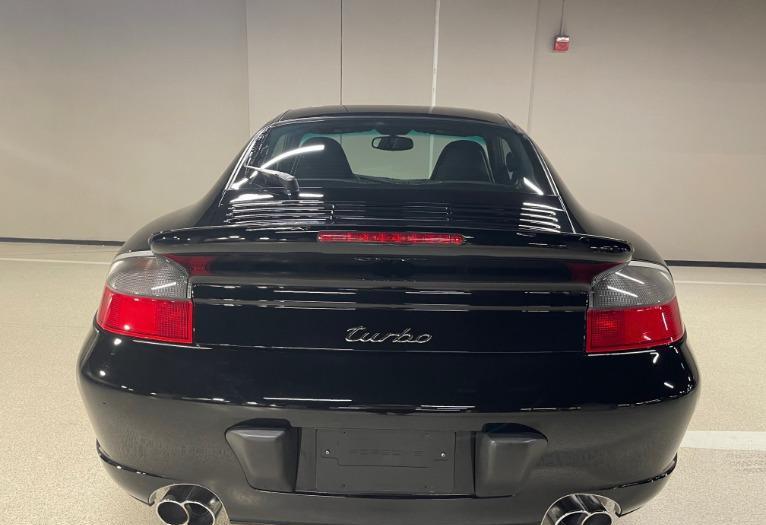 Used-2003-Porsche-911-Turbo