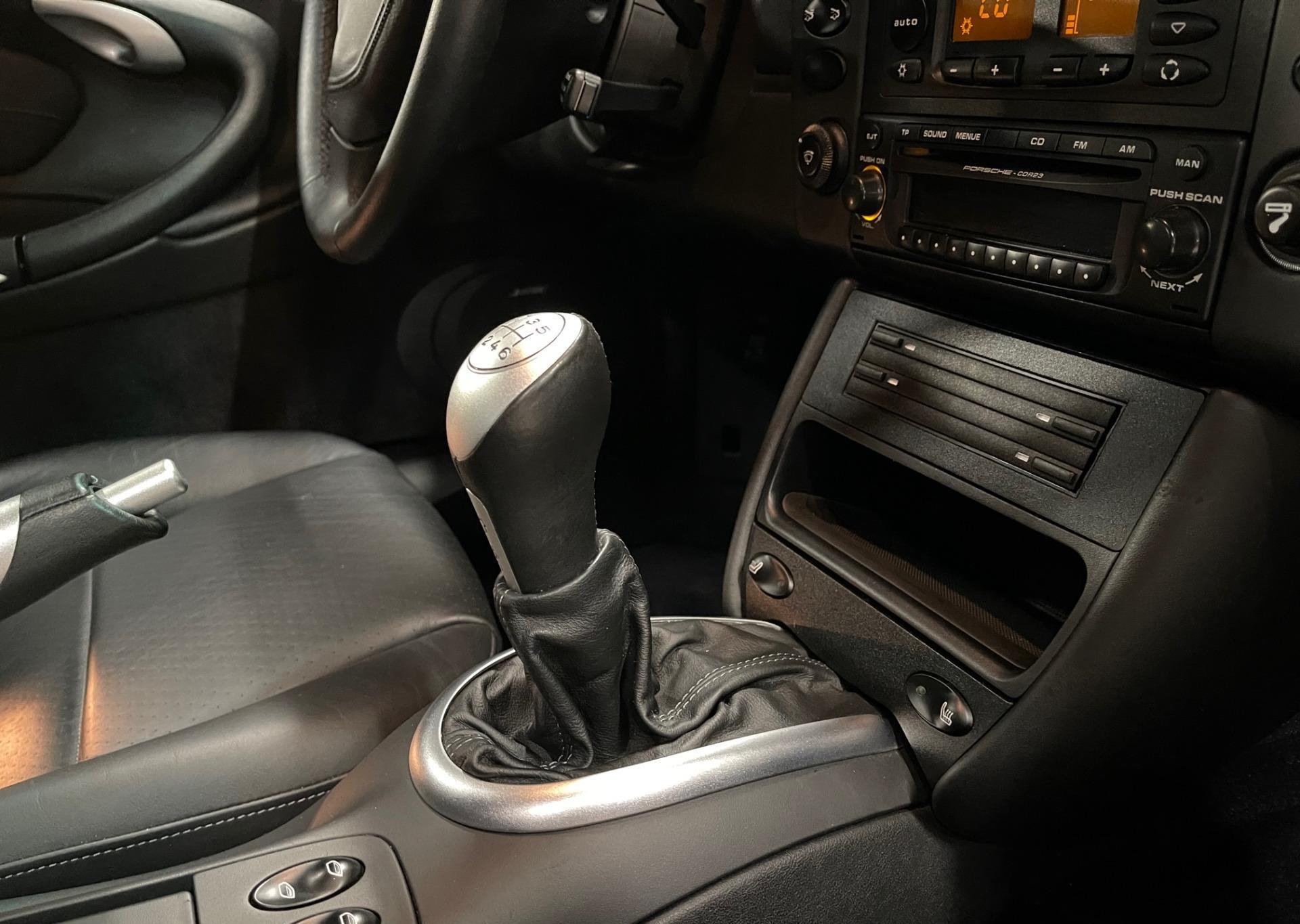 Used-2003-Porsche-911-Turbo