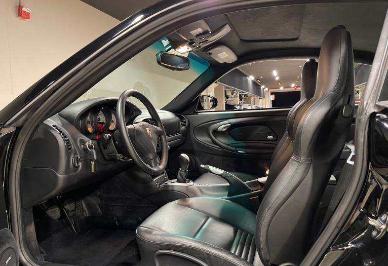 Used-2003-Porsche-911-Turbo