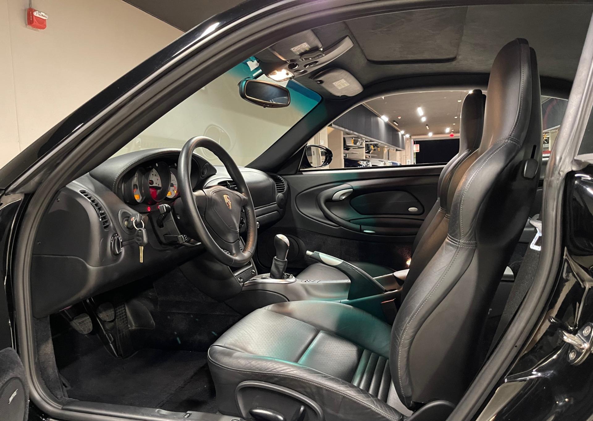 Used-2003-Porsche-911-Turbo