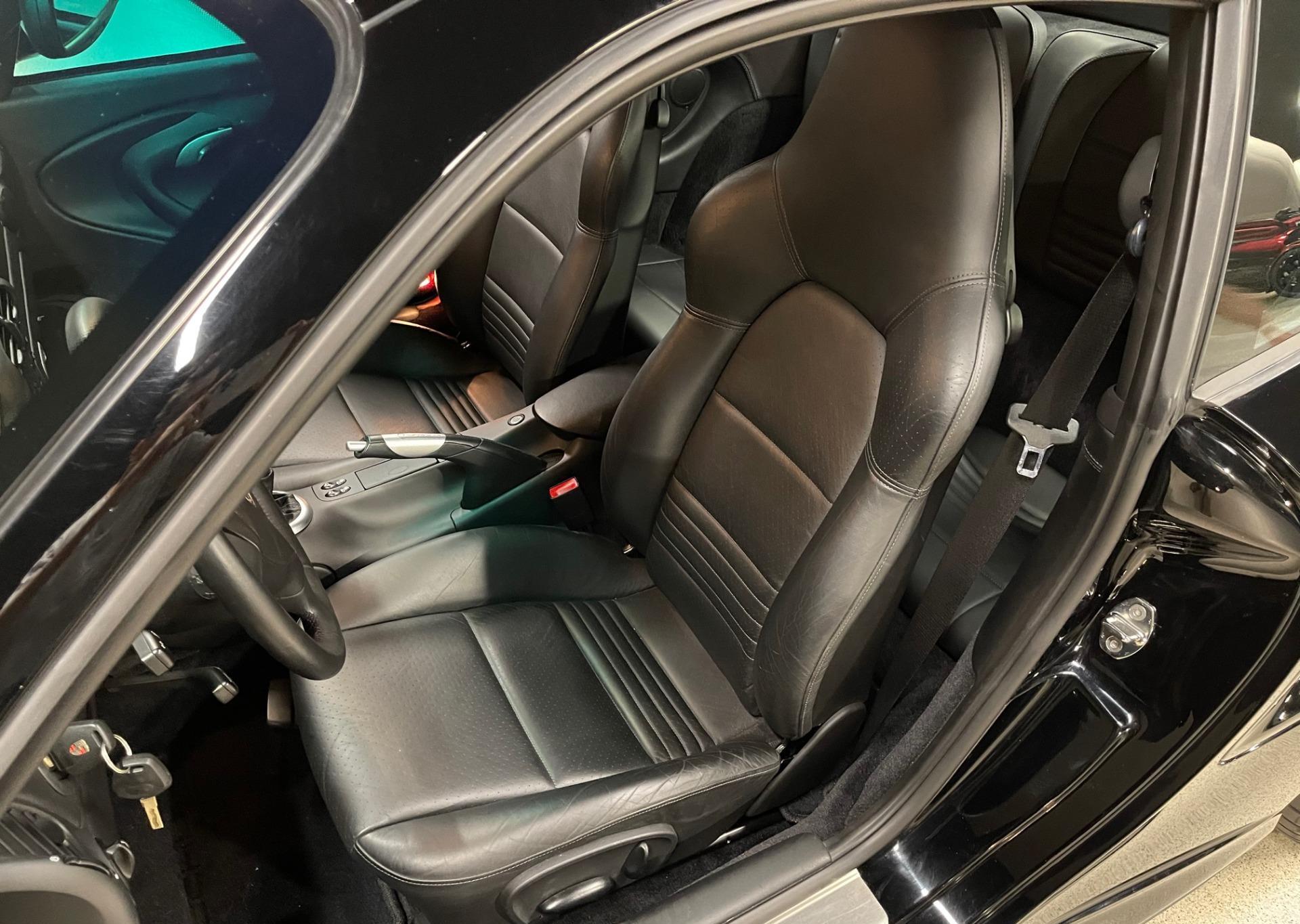 Used-2003-Porsche-911-Turbo