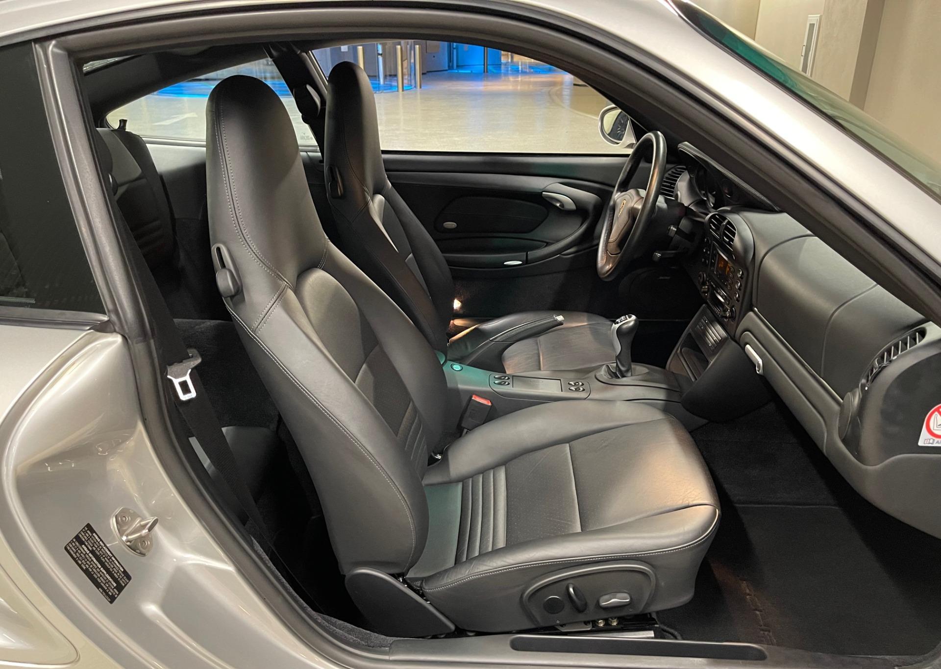 Used-2003-Porsche-911-Turbo