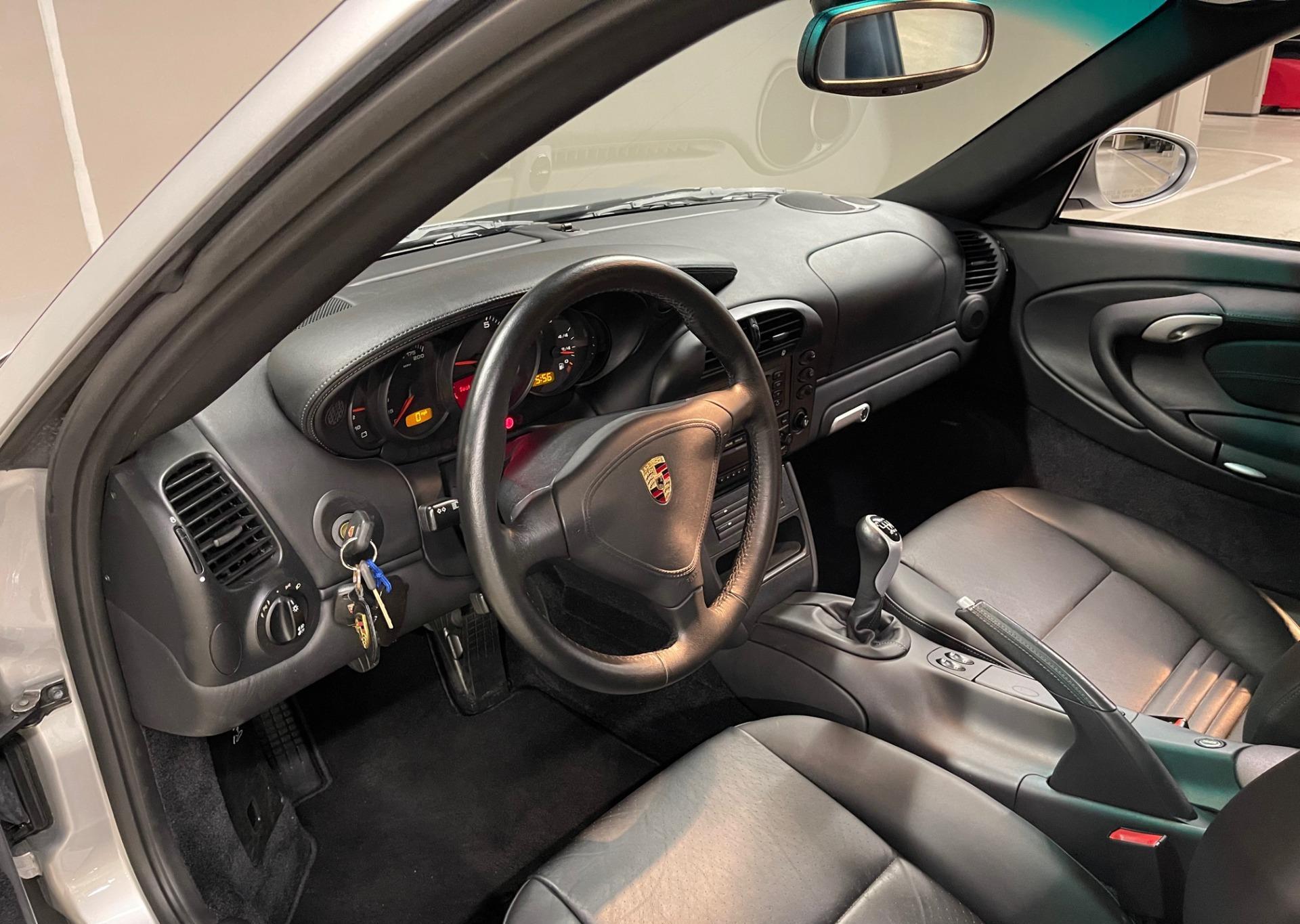 Used-2003-Porsche-911-Turbo