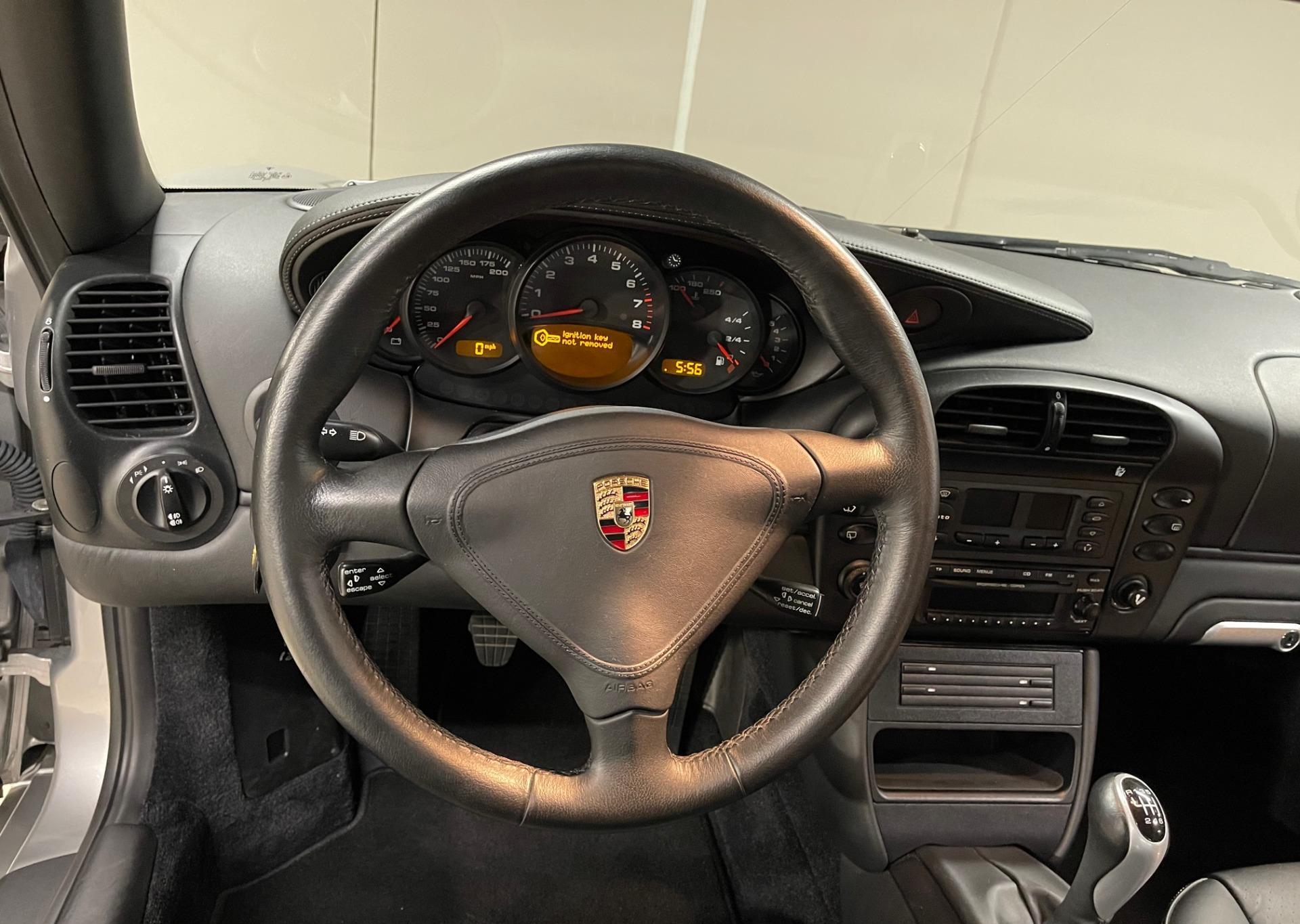 Used-2003-Porsche-911-Turbo
