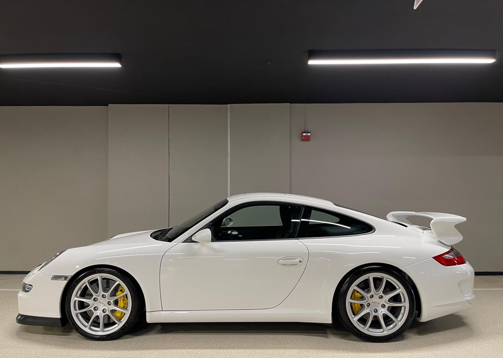 Used-2008-Porsche-911-GT3