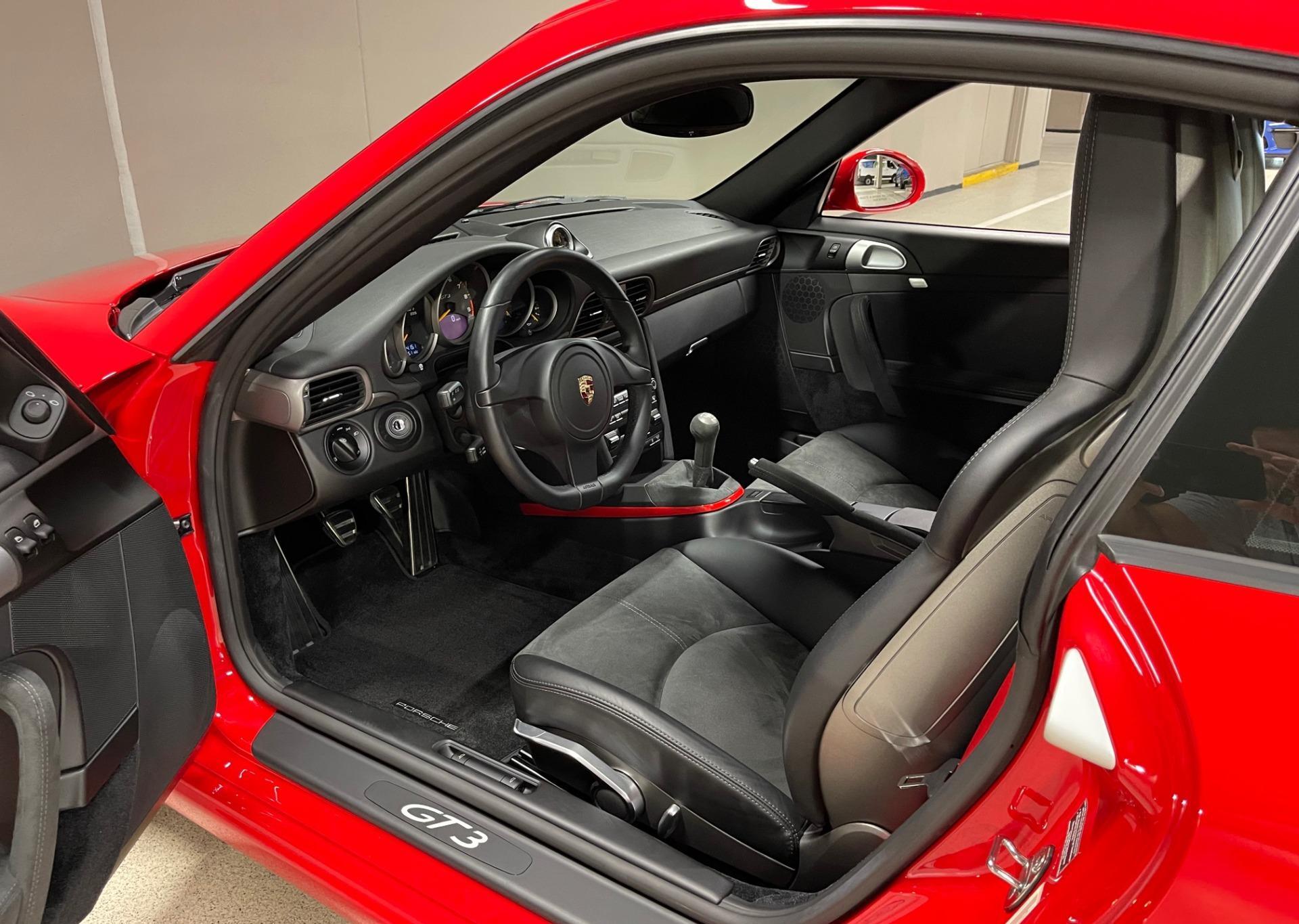 Used-2011-Porsche-911-GT3