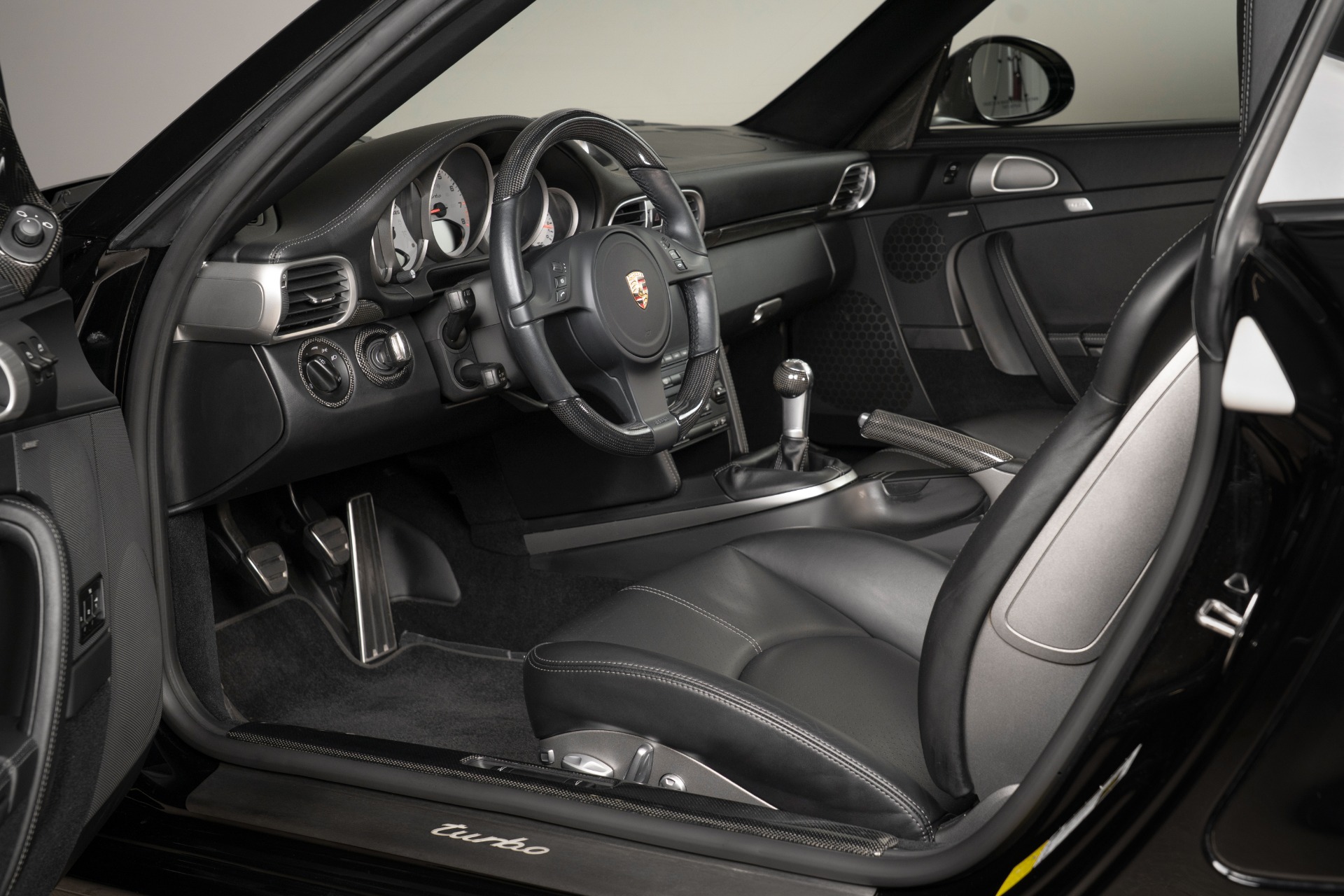 Used-2012-Porsche-911-Turbo