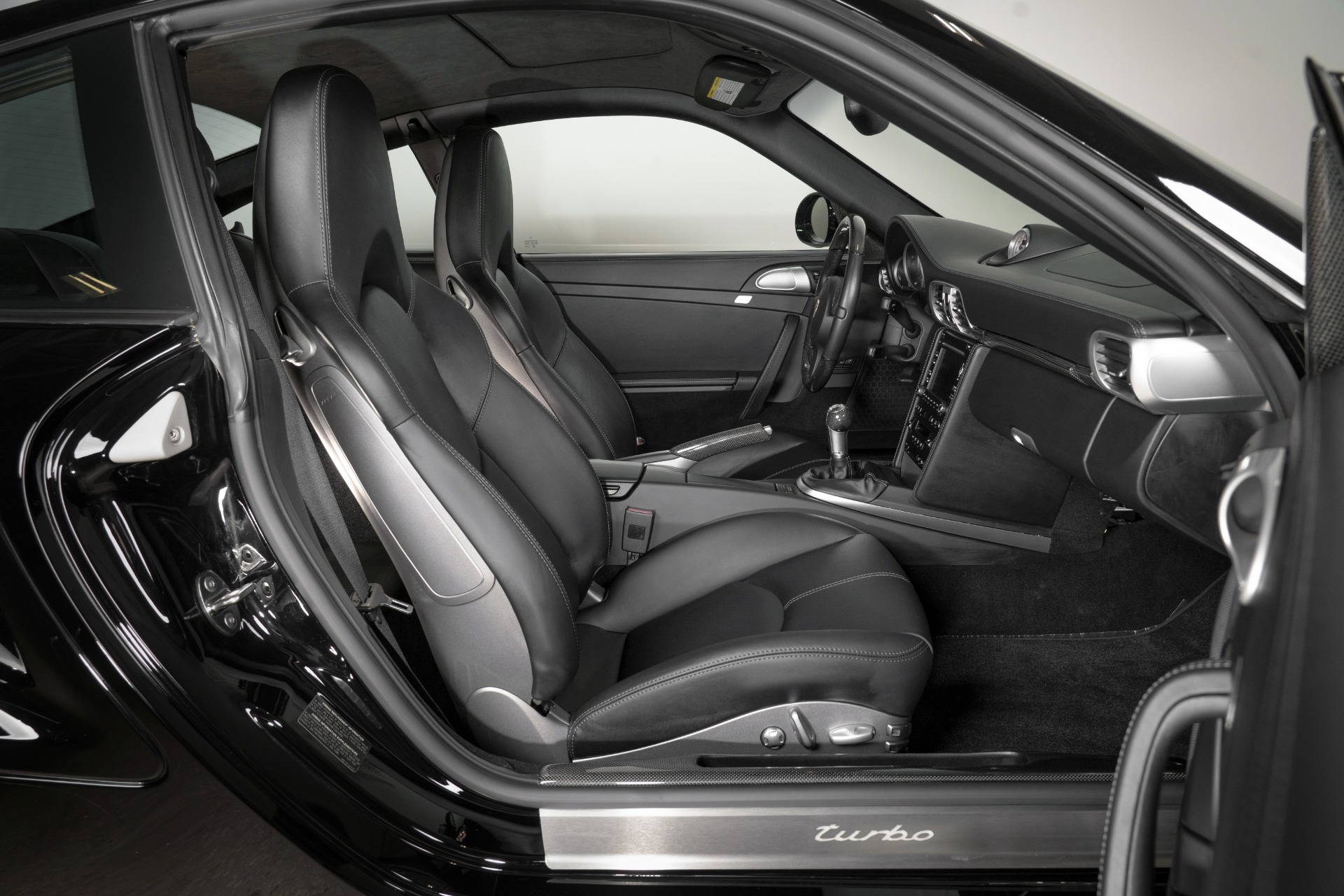 Used-2012-Porsche-911-Turbo