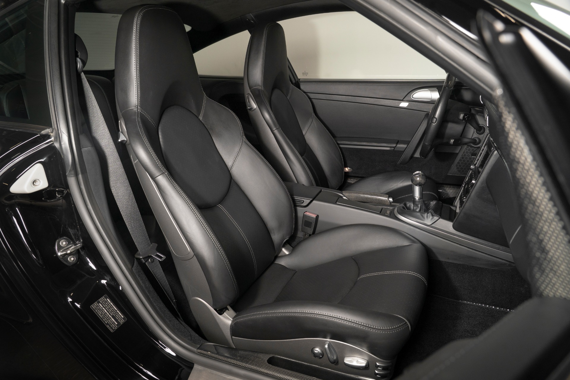 Used-2012-Porsche-911-Turbo