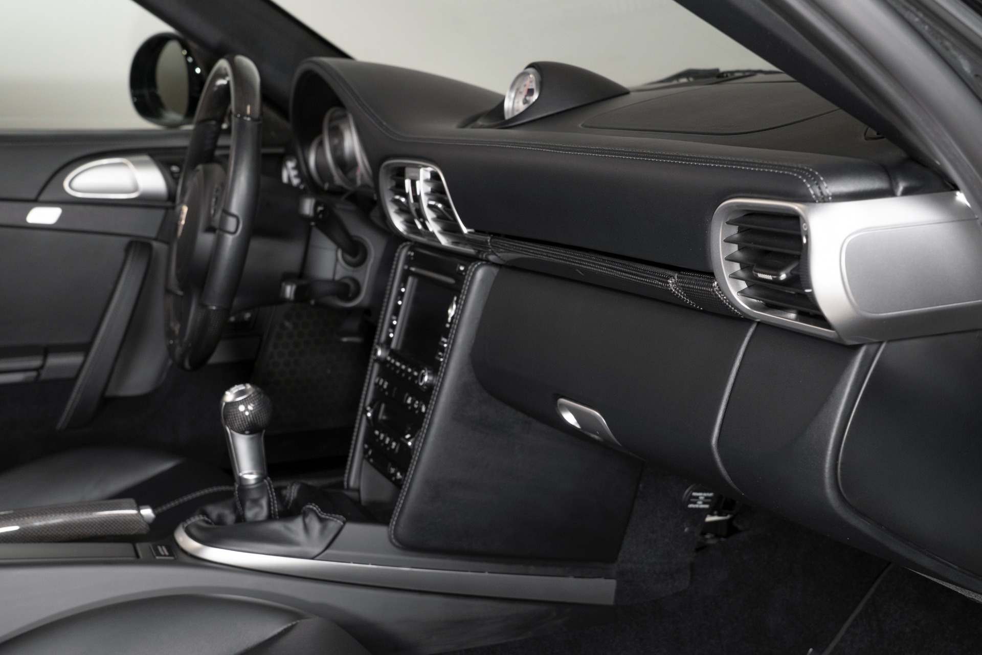 Used-2012-Porsche-911-Turbo