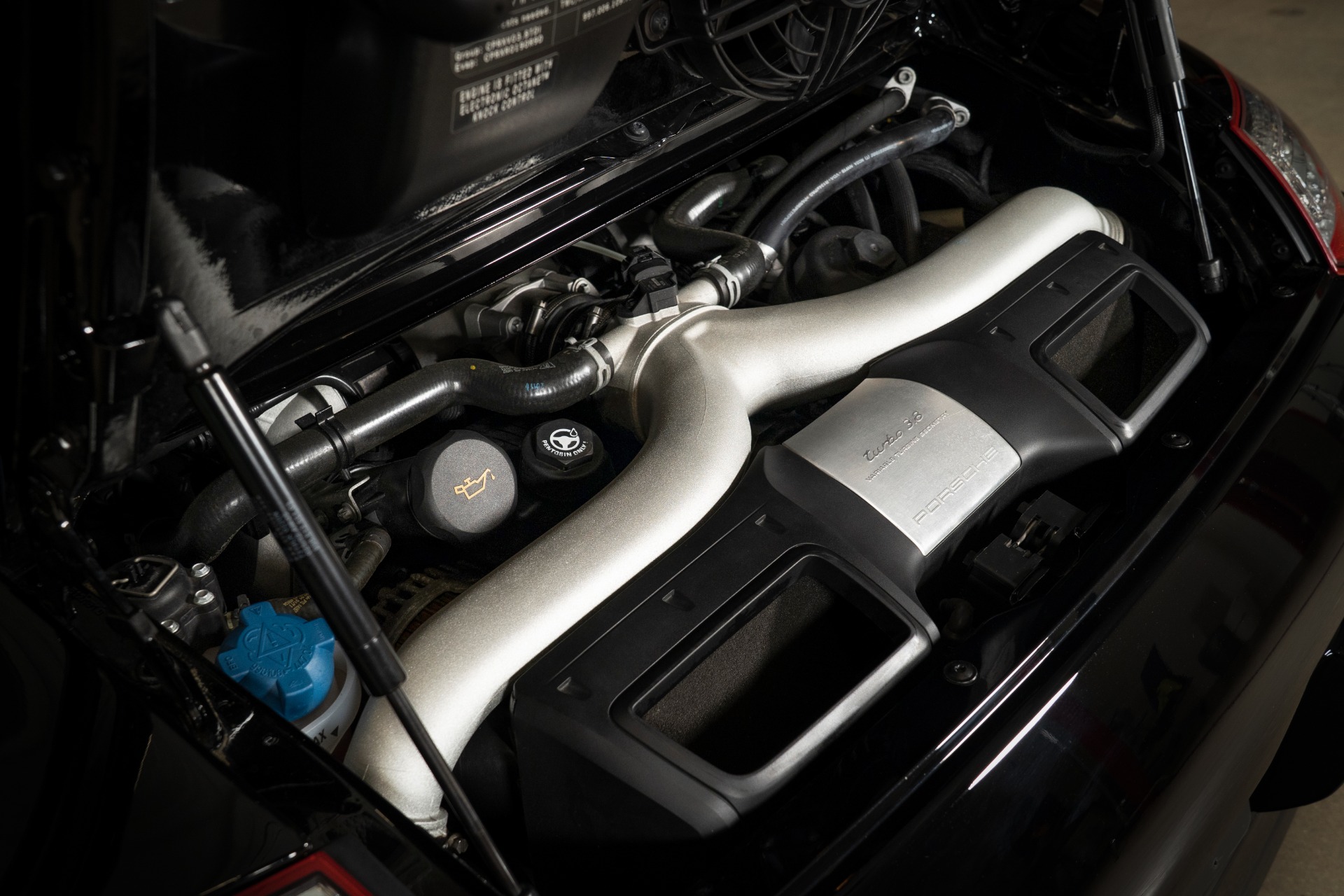Used-2012-Porsche-911-Turbo