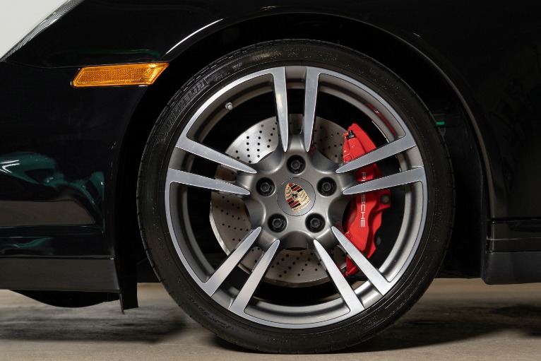 Used-2012-Porsche-911-Turbo