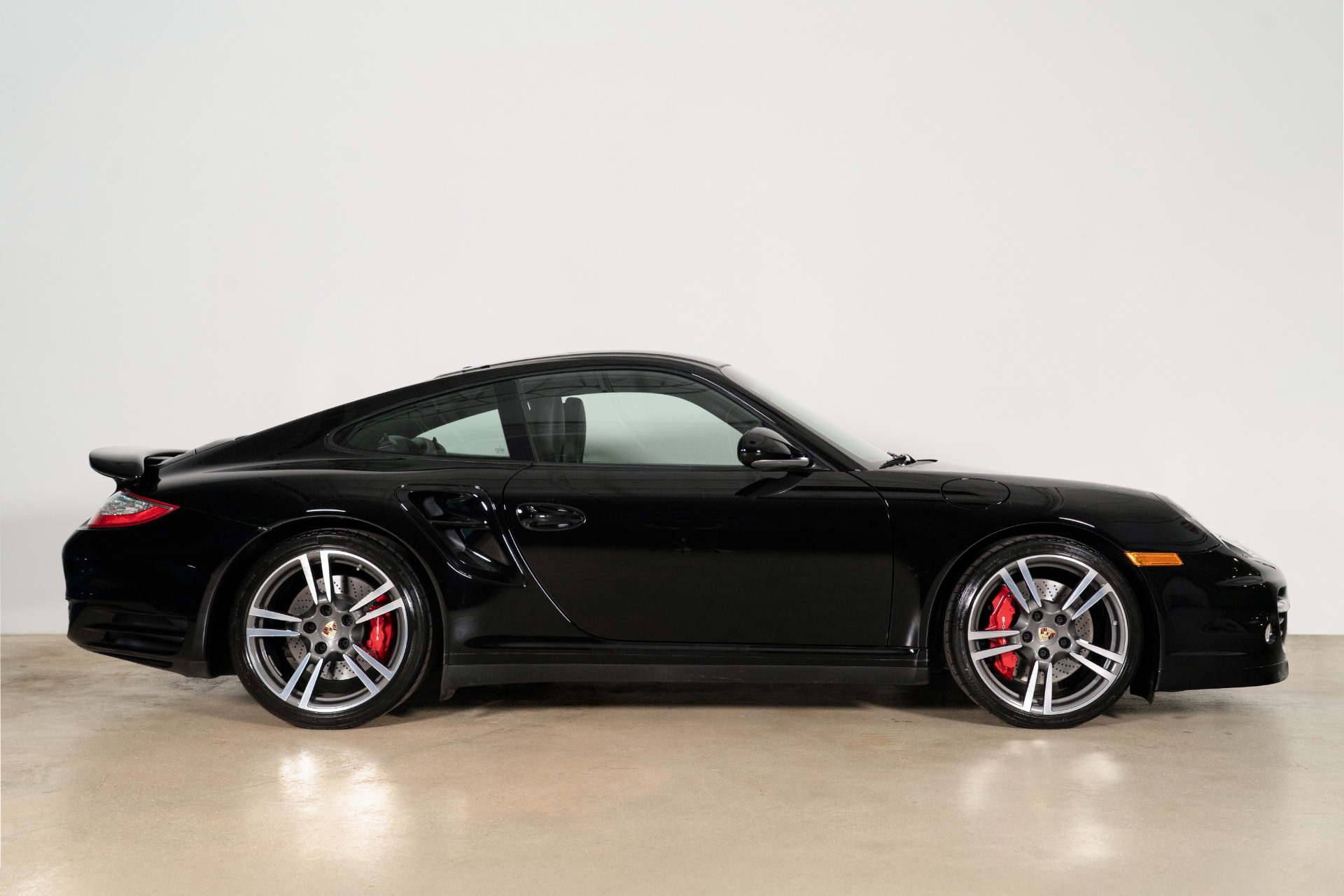 Used-2012-Porsche-911-Turbo