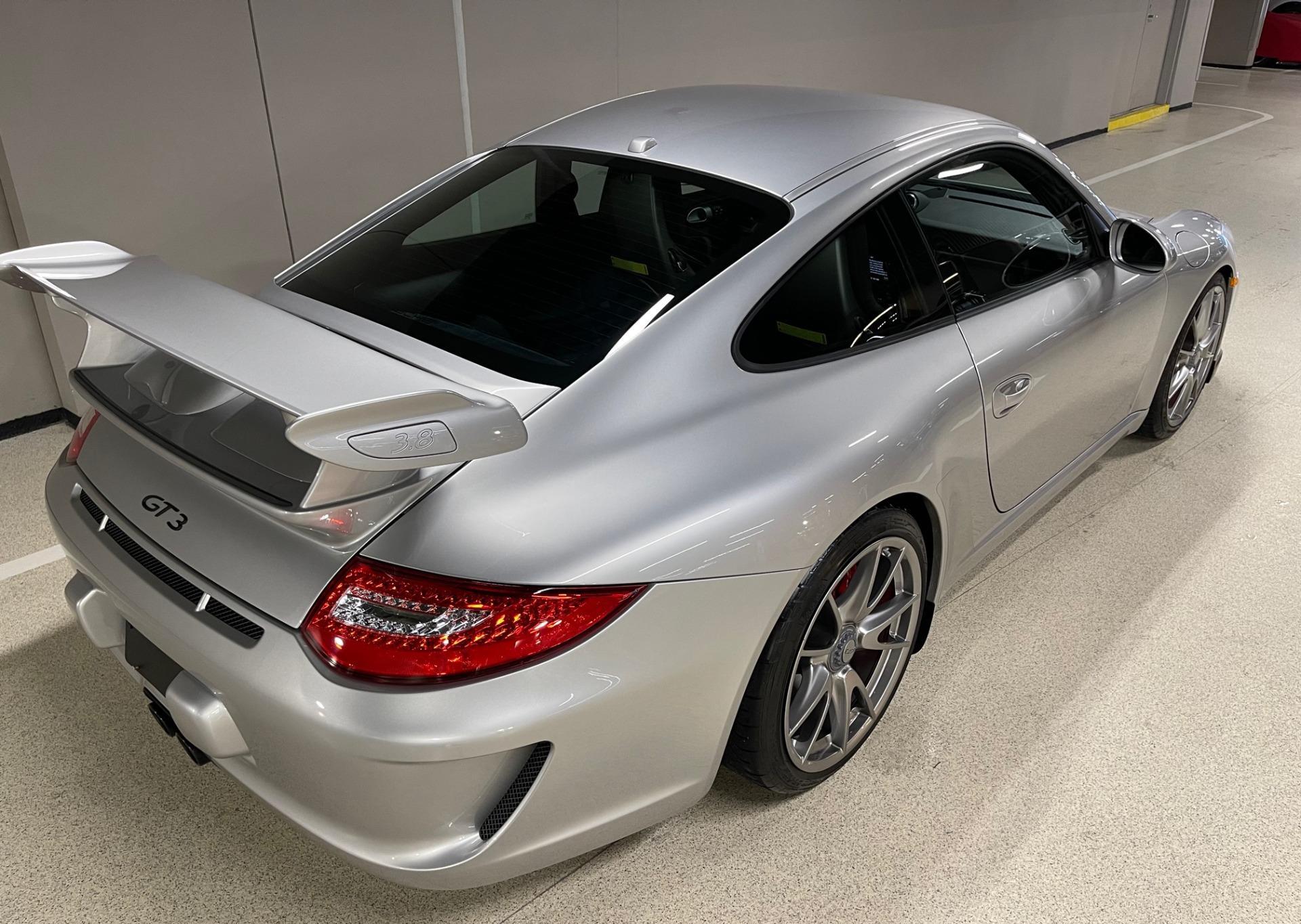 Used-2010-Porsche-911-GT3