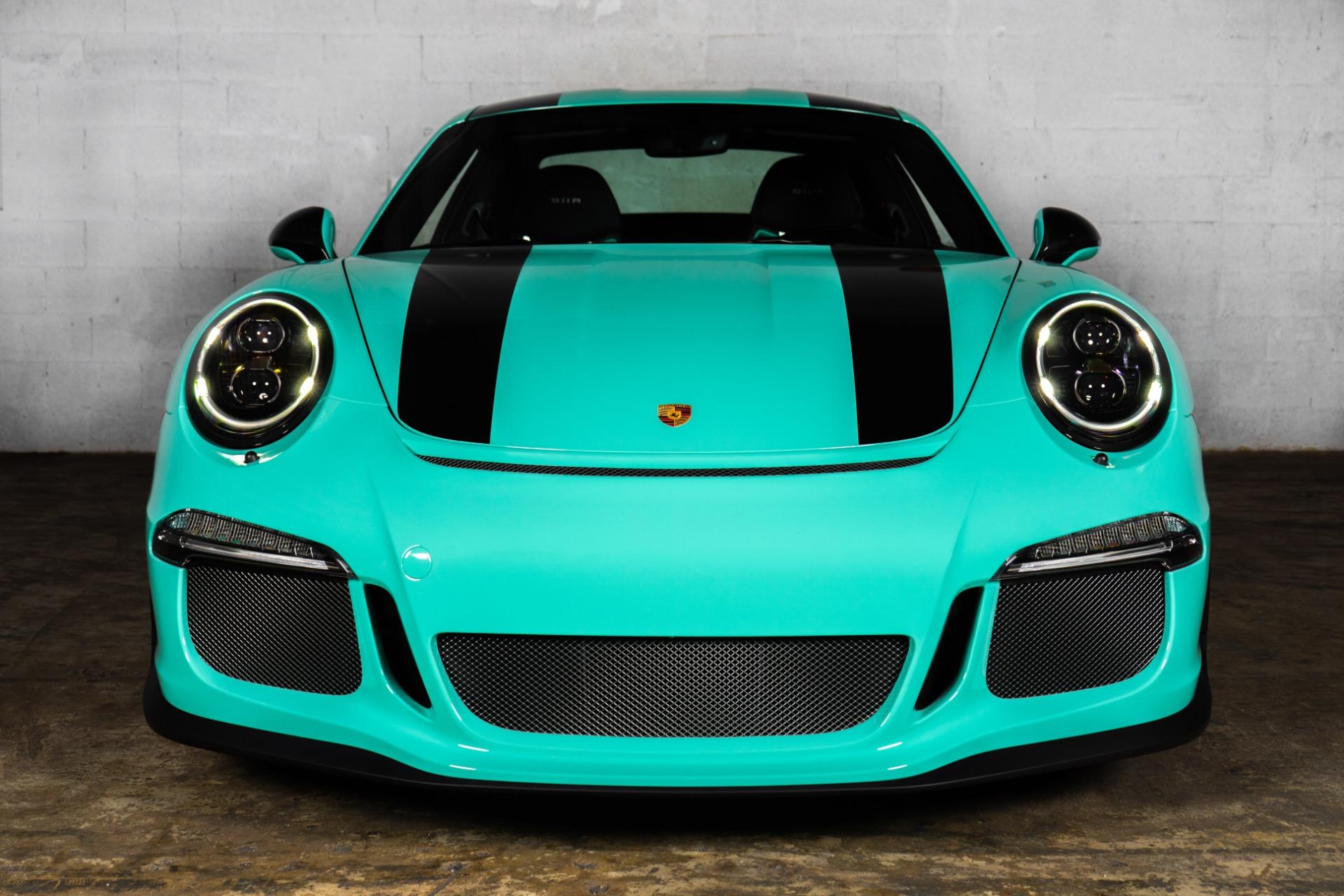 Used-2016-Porsche-911-R