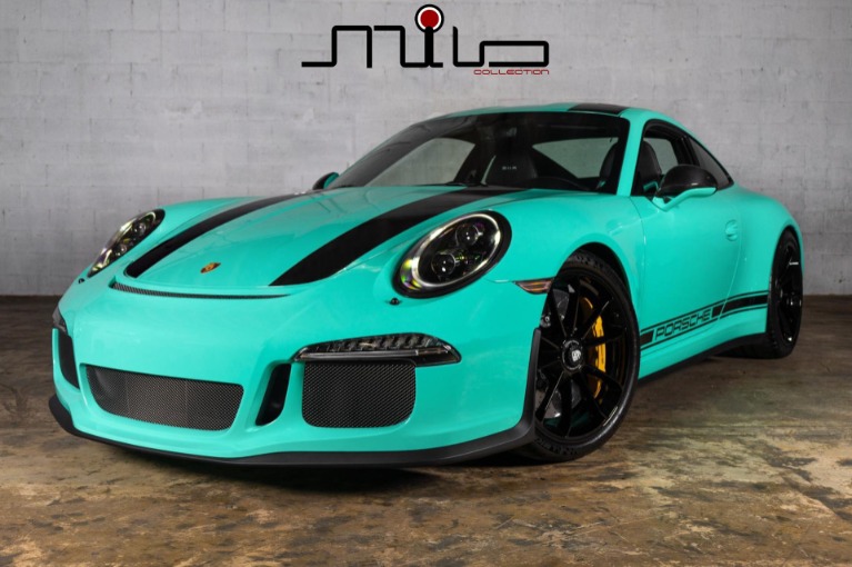 Used-2016-Porsche-911-R