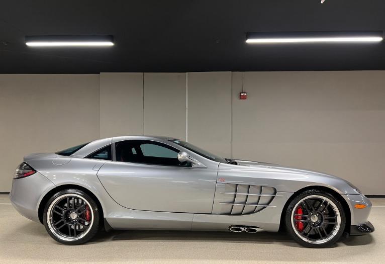 Used-2007-Mercedes-Benz-SLR-722