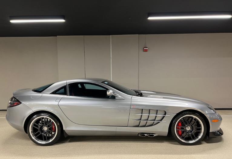 Used-2007-Mercedes-Benz-SLR-722