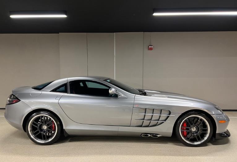 Used-2007-Mercedes-Benz-SLR-722