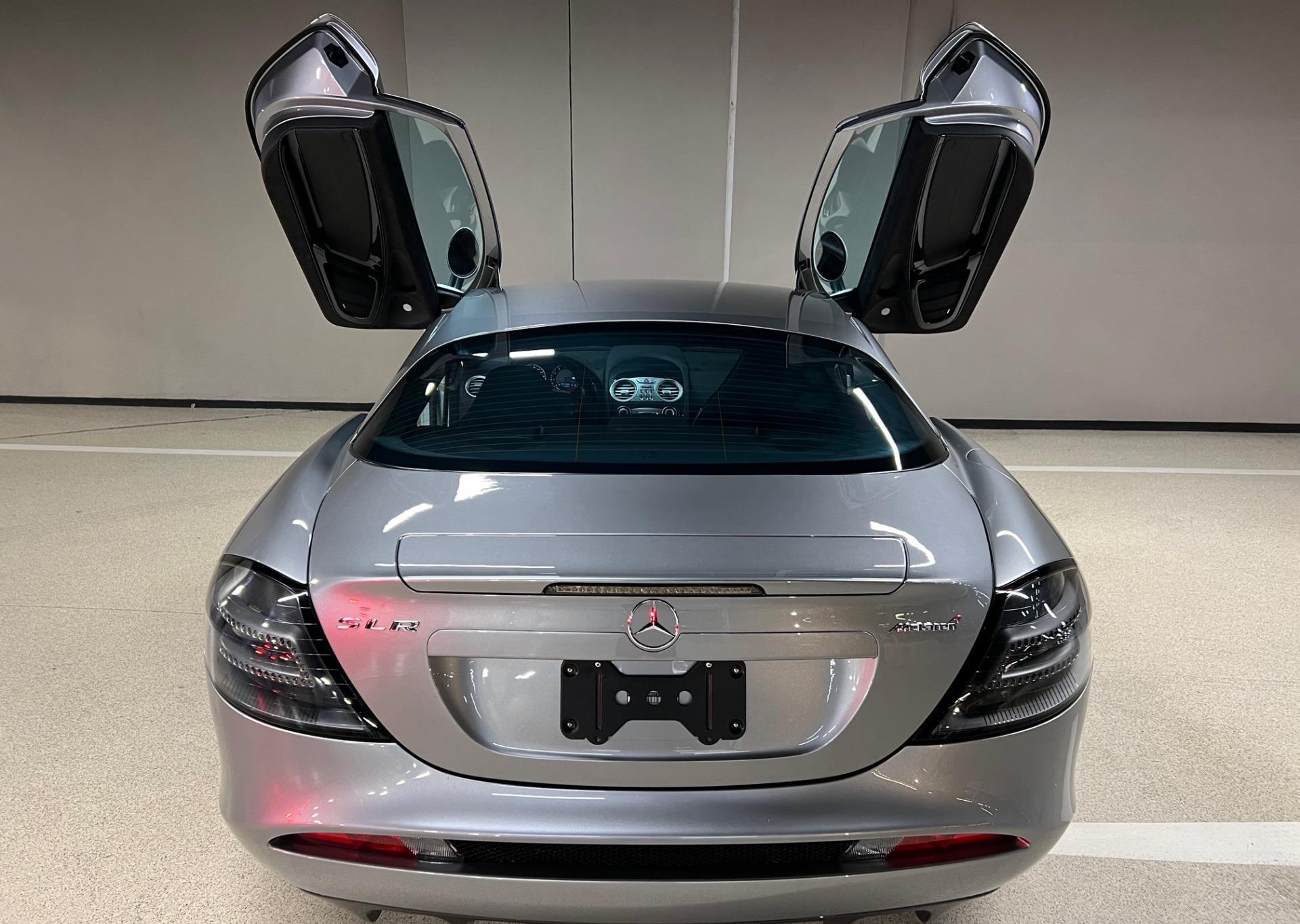 Used-2007-Mercedes-Benz-SLR-722